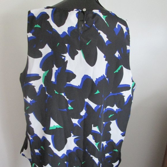 LARRY LEVINE black white geo abstract print silky polyester sleeveless blouse - Picture 5 of 6